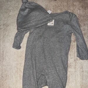 Burts Bees One Piece Jumsuit Pajamas With Hat